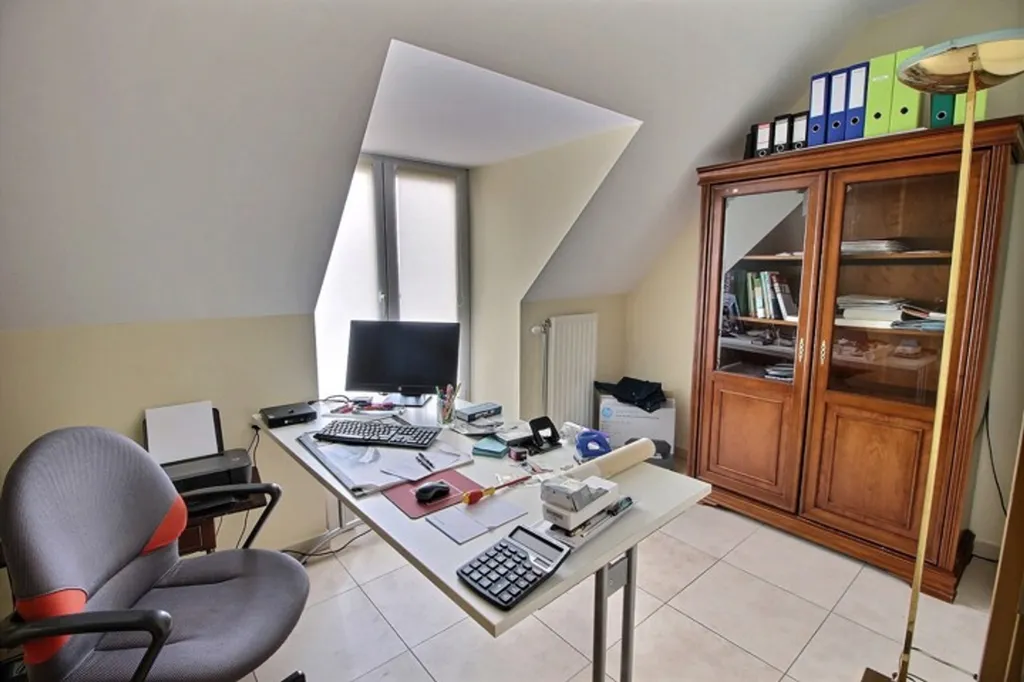 Studio - Apartment with Terrace in Charleroi Mont-Sur-Marchienne