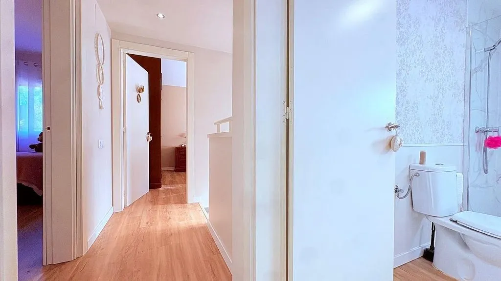 Salles de bain - Modern Chalet with Pool in Can Font