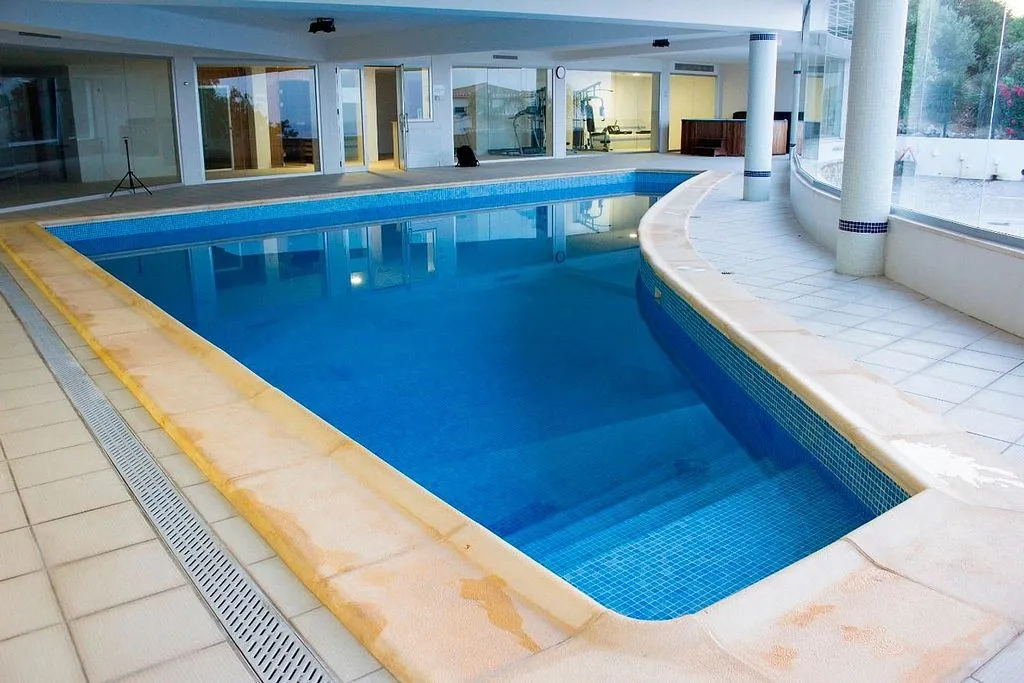 Bassein - Apartment with Pool and Terrace in Pego