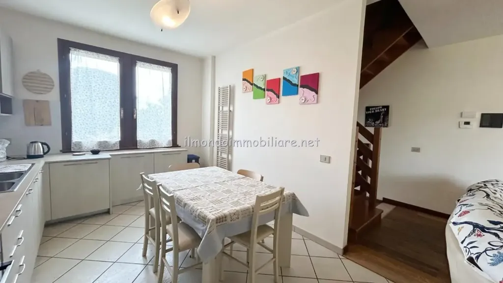 Maison 4 pièces à IT