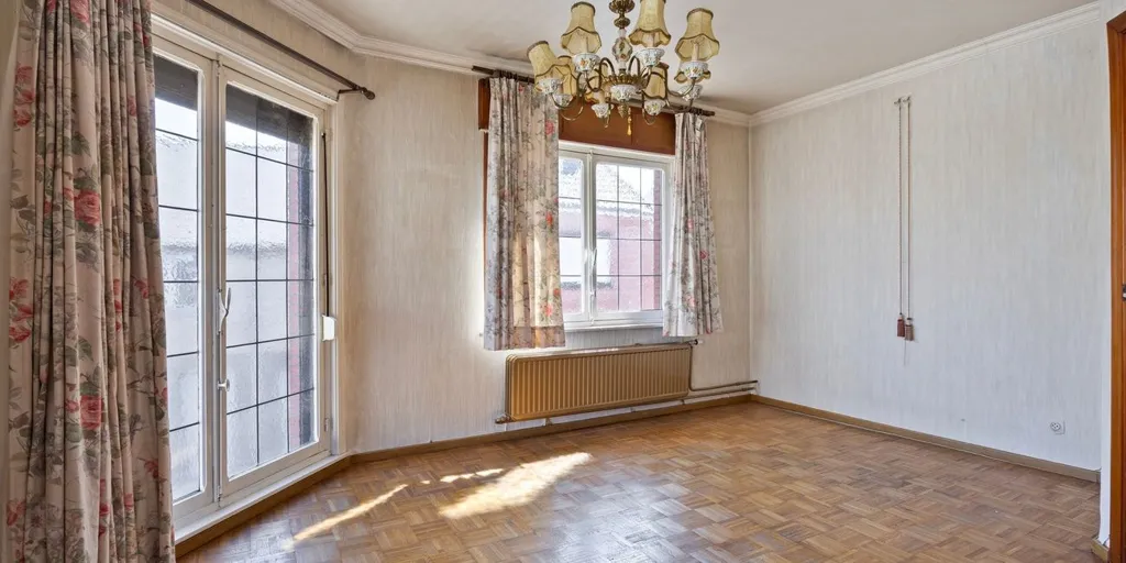 Toad - Corner Flat with Potential in Scherpenheuvel
