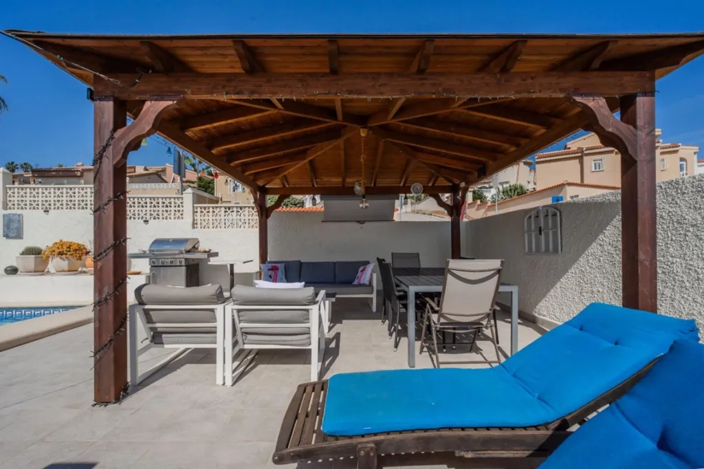 Piscine - Detached Villa with Private Pool in Ciudad Quesada