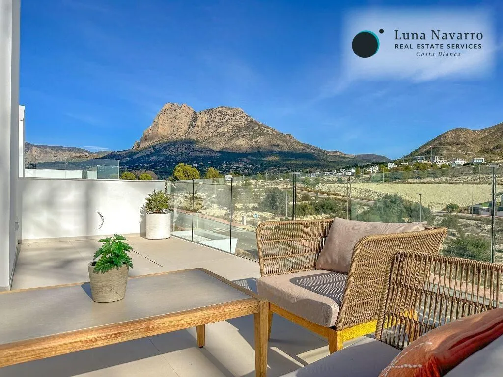 Terrace - Modern Villa with Sea View in Finestrat