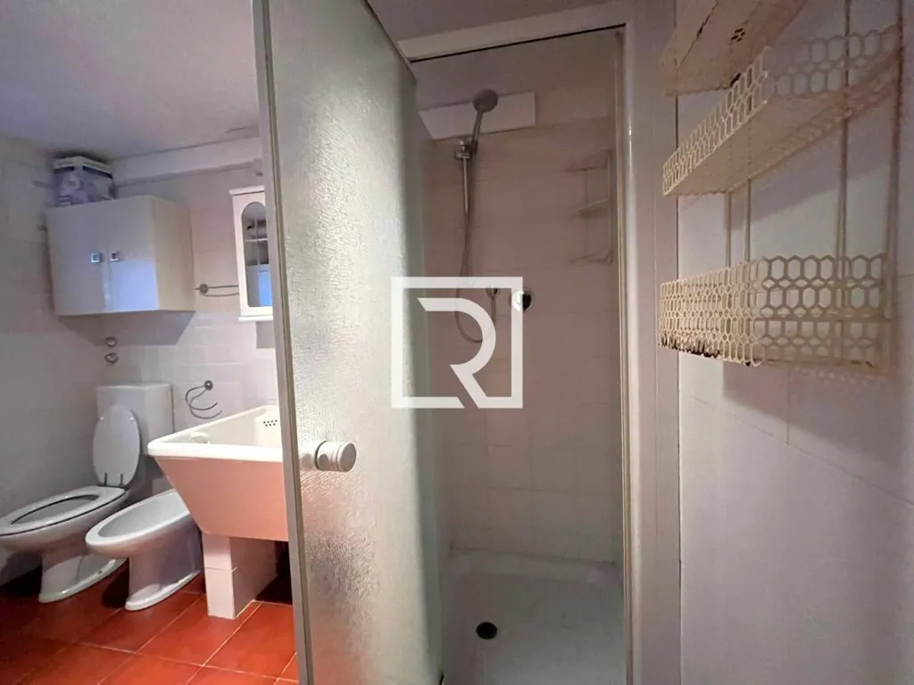 Bagni - Semi-detached House with Private Garden in Ravenna