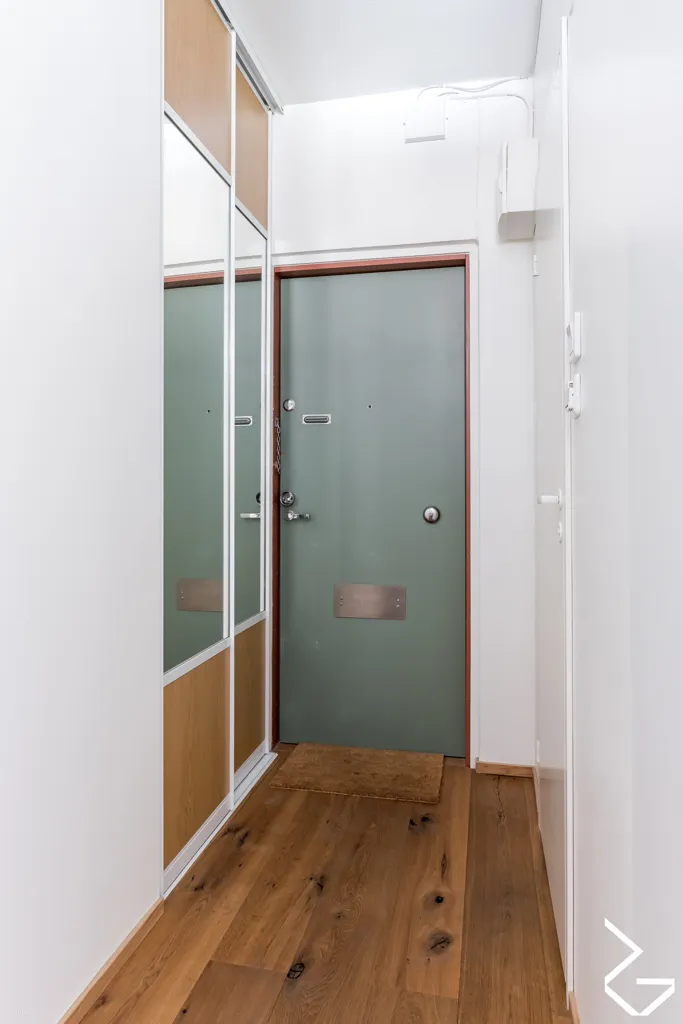 Esik - Modern Studio Flat with Kitchenette in Harju, Helsinki