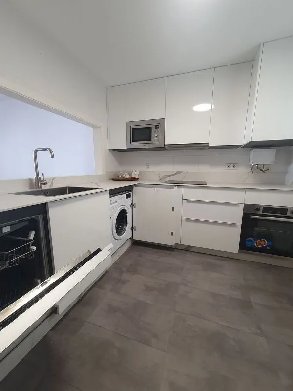 Köök - 2-Bed Flat with Pool in Toyo
