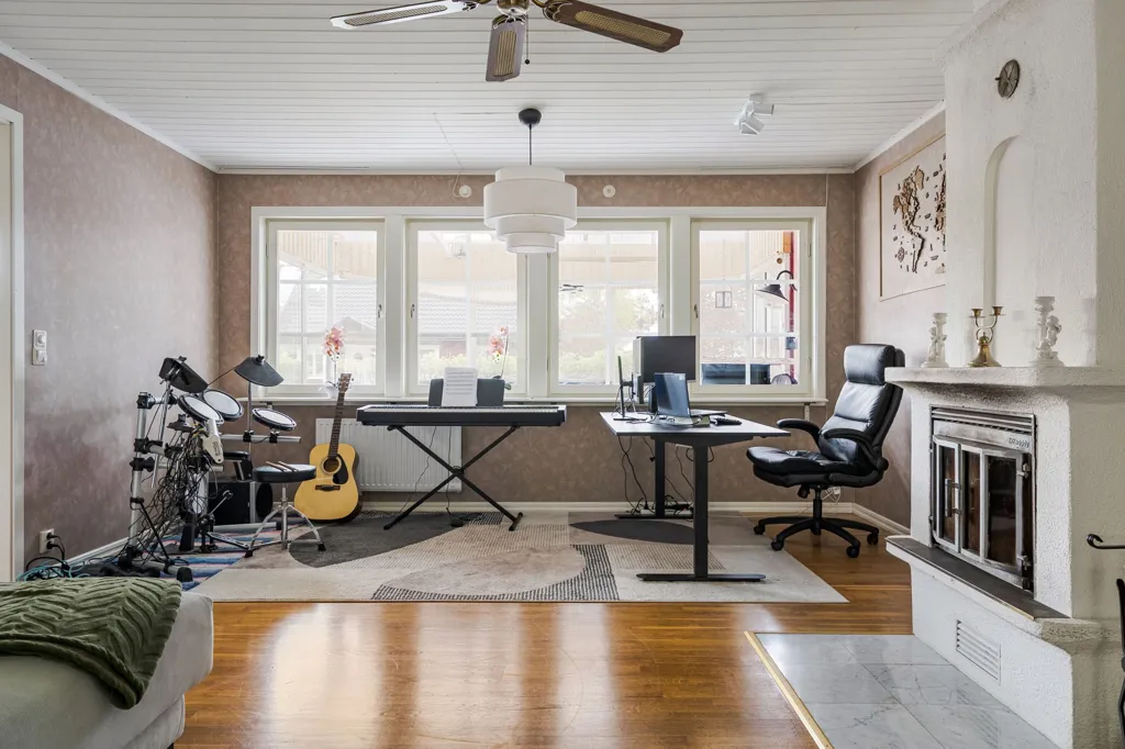 Kabinet - 1-Storey Villa with Garden in Skellefteå