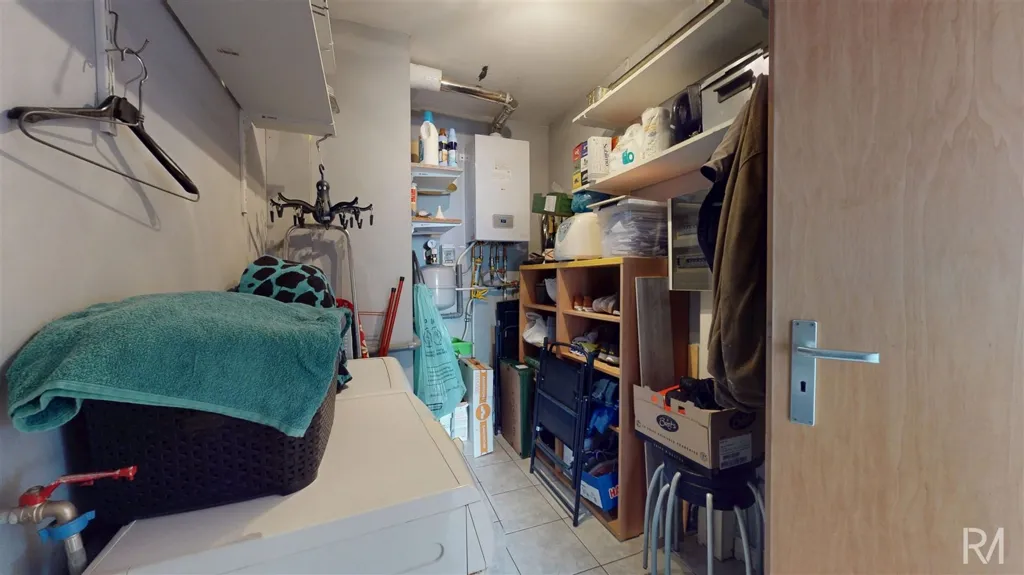 Buanderie - Appartement 2 Chambres avec Balcon à Grâce-Hollogne