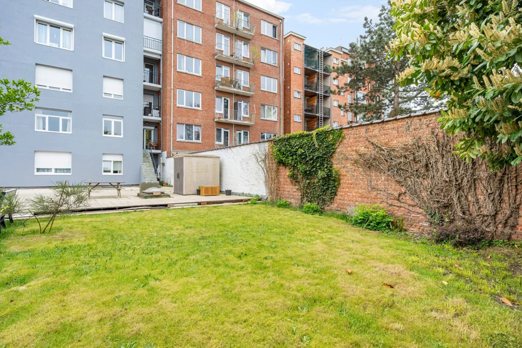 Giardino - Modernist Apartment with Garden in Antwerp