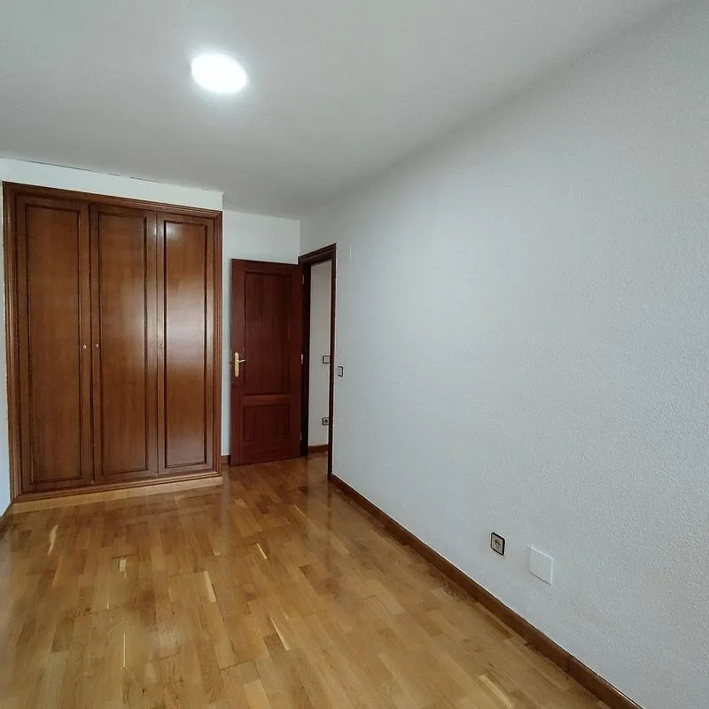 Pièces - Apartment with Pool in Parquesol