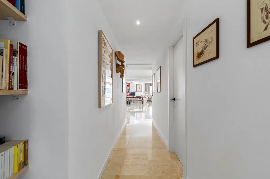 Esik - Penthouse with Sea View in Marbella