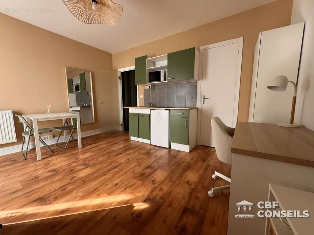 Cuisine - Studio Meublé avec Ascenseur à Châtel-Guyon