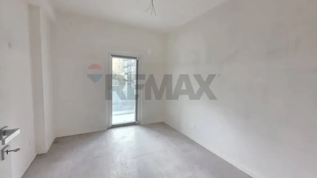 Rooms - Modern Apartment with Terrace in Cosenza