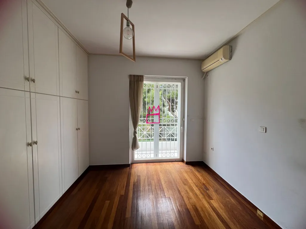 Chambres - Luxurious Apartment with Forest View in Vouliagmeni