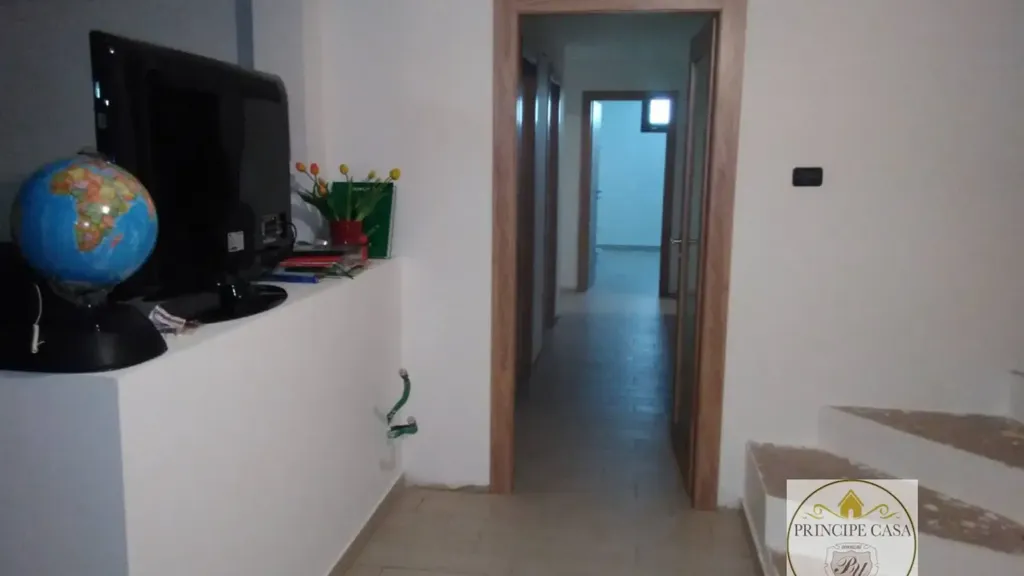 Esik - Terraced Villa with Private Garden in Montevago