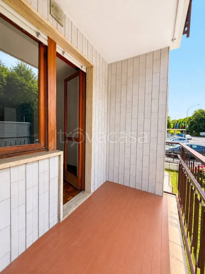 Balcon - Penthouse with Park View in Villastellone