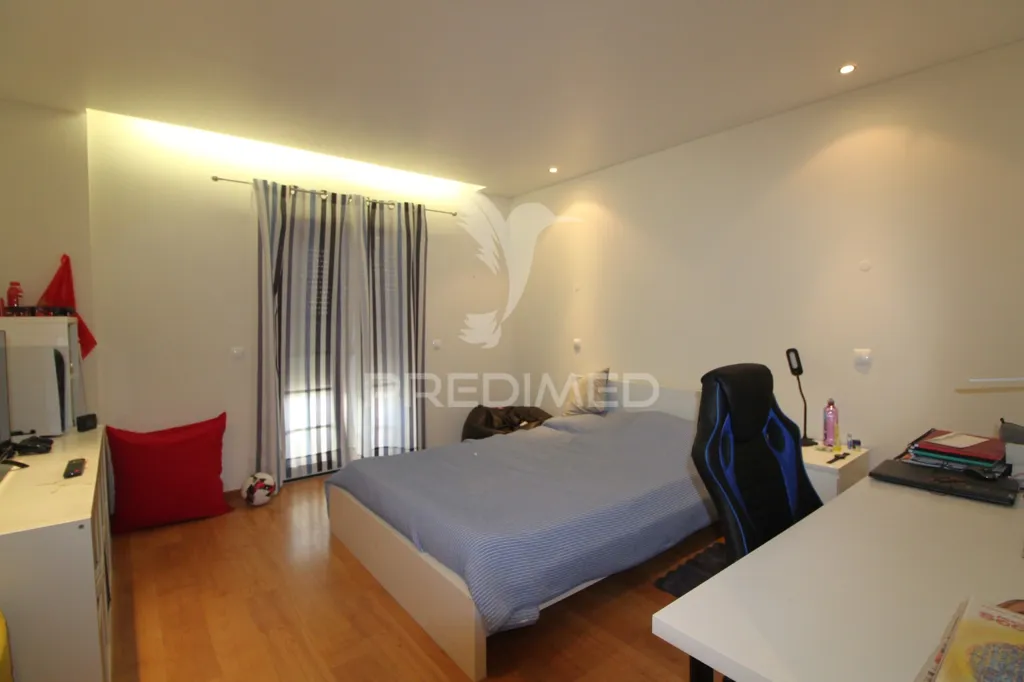 Appartement 4 pièces à Alcochete