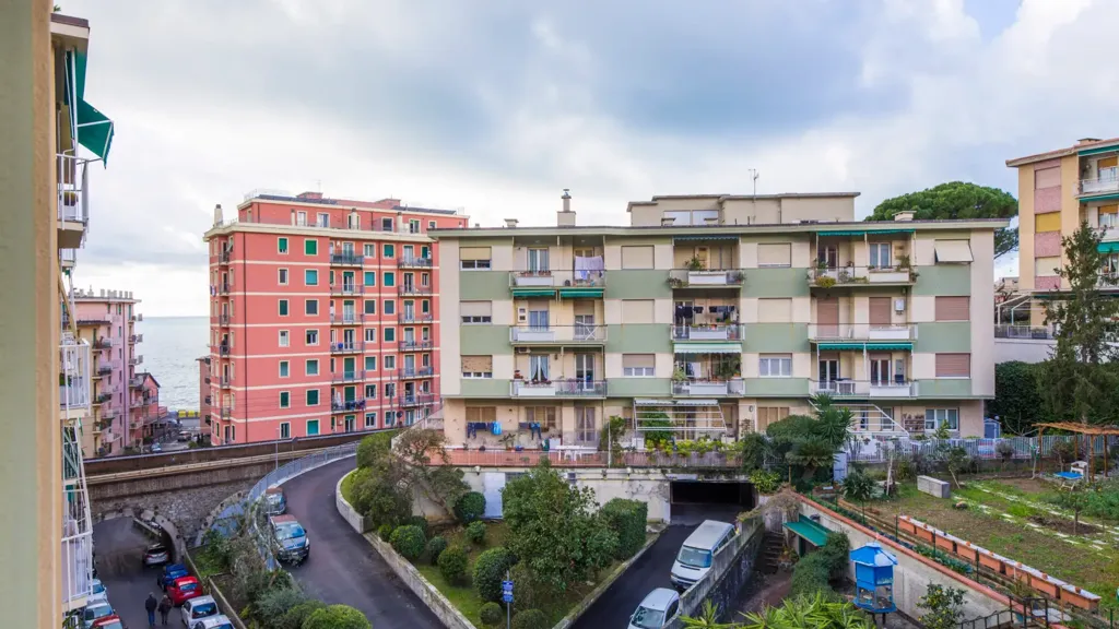 Balcony - Bright Apartment with Balcony in Genoa
