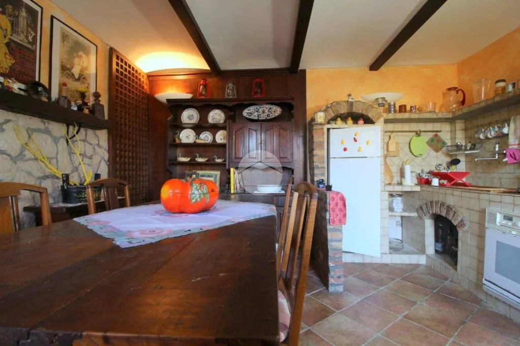 Cuisine - Semi-Detached House with Panoramic View in Sommariva Perno