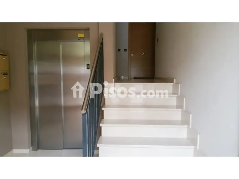 Habitaciones - Apartamento exterior con balcón en Lanciego