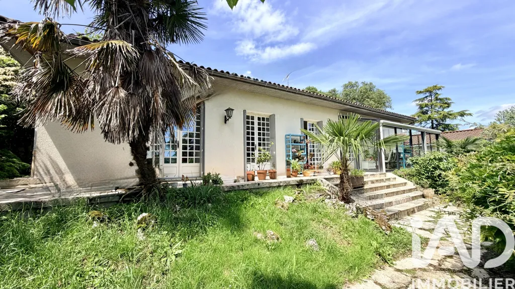 Extérieur - Villa de Plain-Pied avec Terrain à Mirande