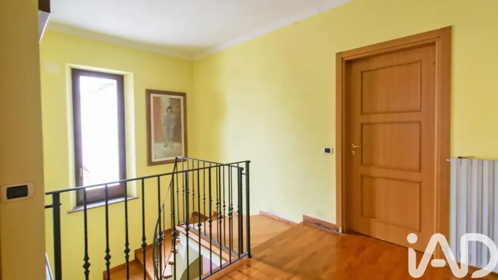 Rooms - Villa with Private Garden in Misano Adriatico