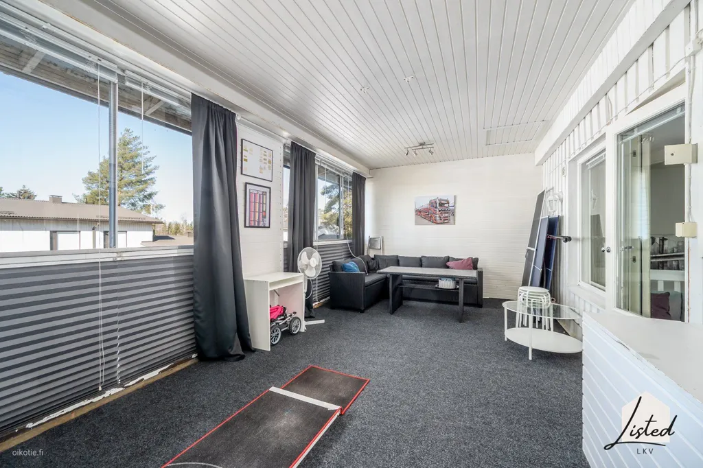 Toad - Terraced House with Sauna in Niipperi, Espoo
