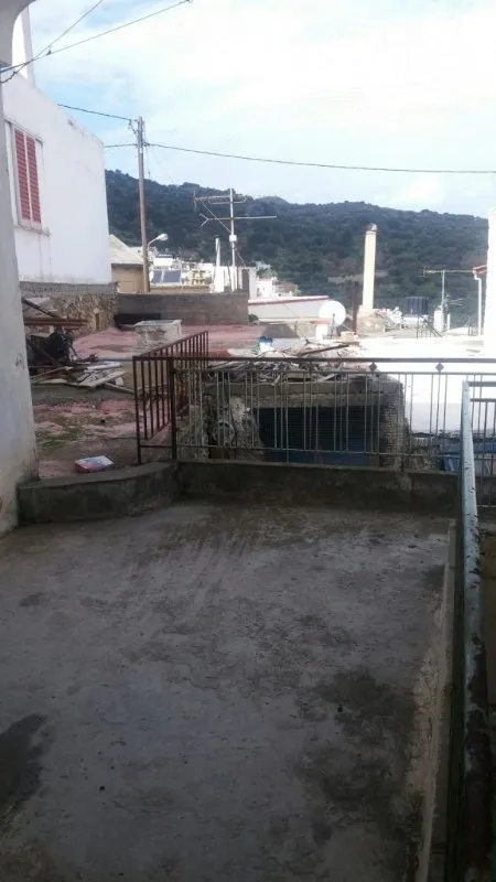 Terrazza - Two-Storey House with Mountain View in Mesima