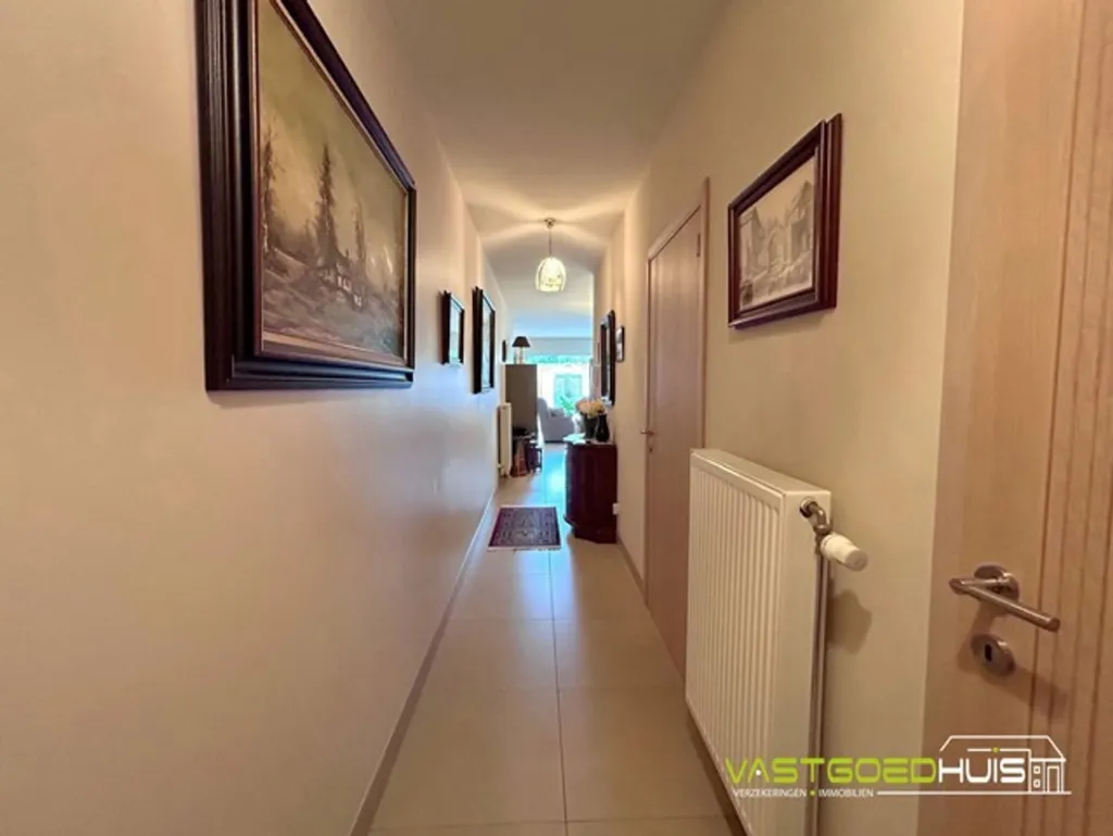 2-bedroom apartment in Meerbeke