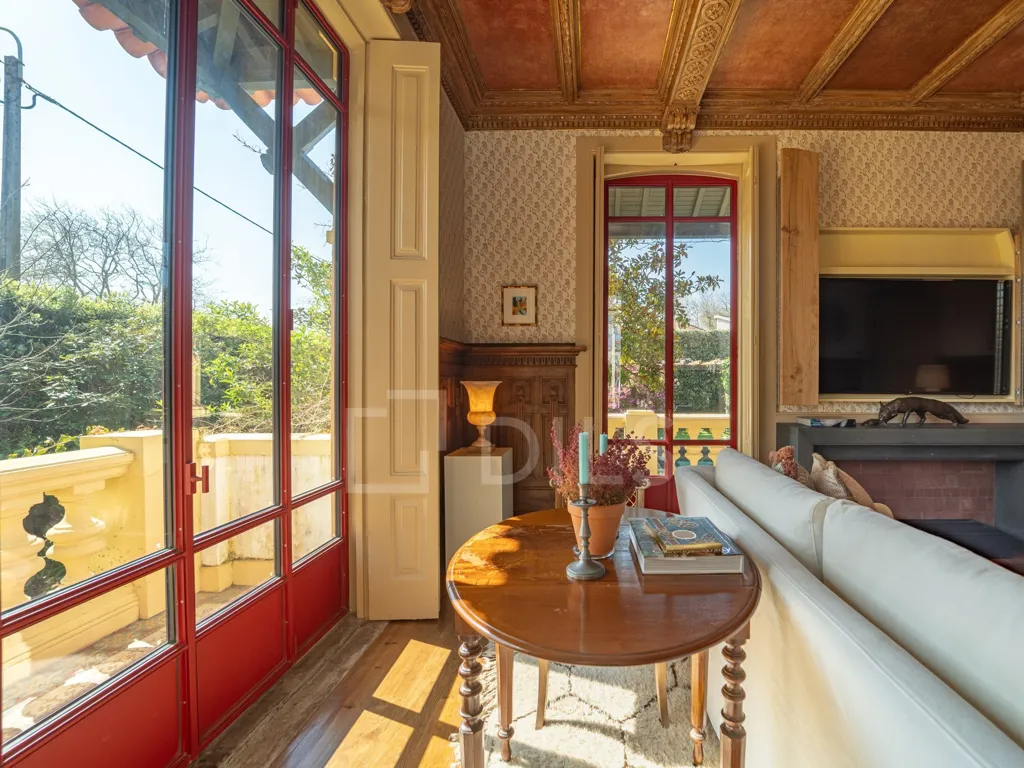 Elutuba - Historic Palacete with Pool in Miramar