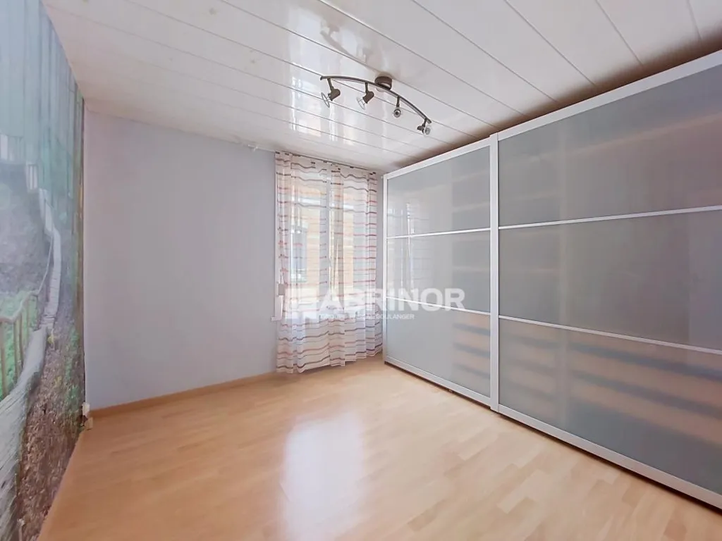 Chambres - Maison en Impasse avec Terrasse à Houplines