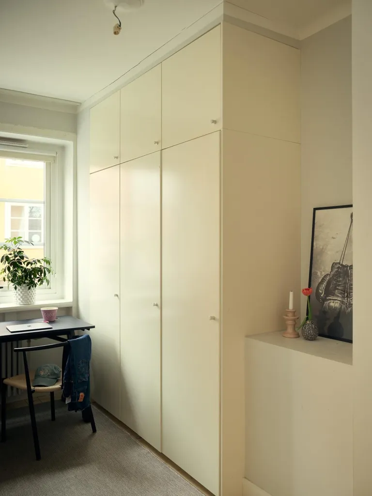 Bureau - Apartment with 4 Rooms in Gamla Enskede