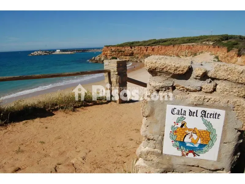 Reformed Apartment with Patio in Conil