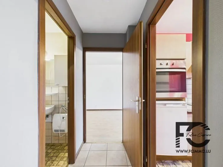 Esik - Townhouse with Multiple Units in Libramont
