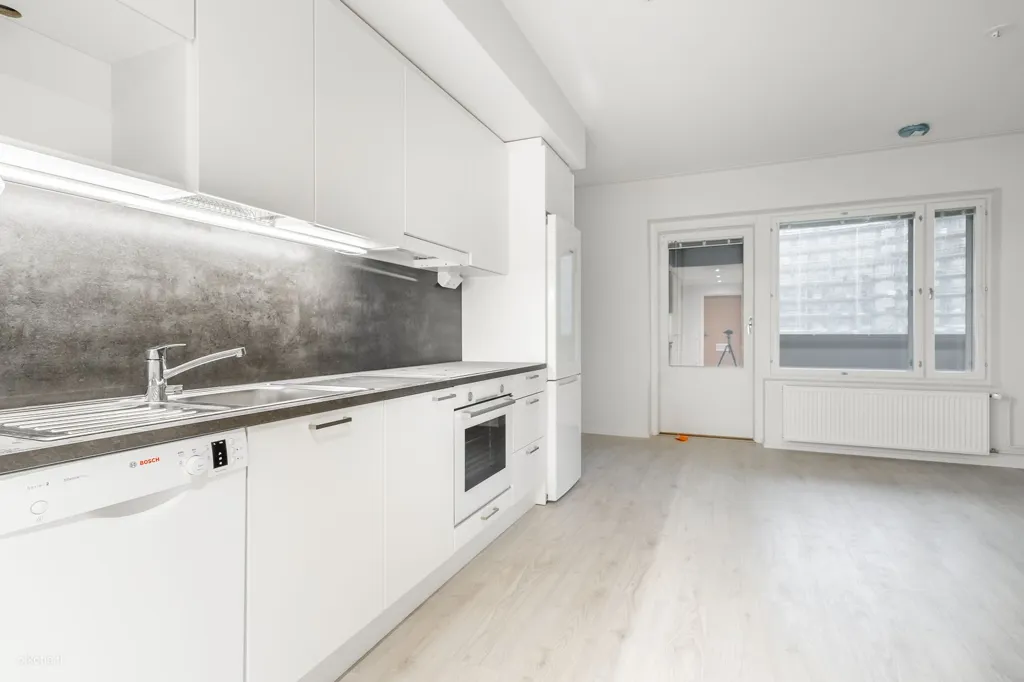 Cucina - Bright Studio with Balcony in Vantaa's Kivistö