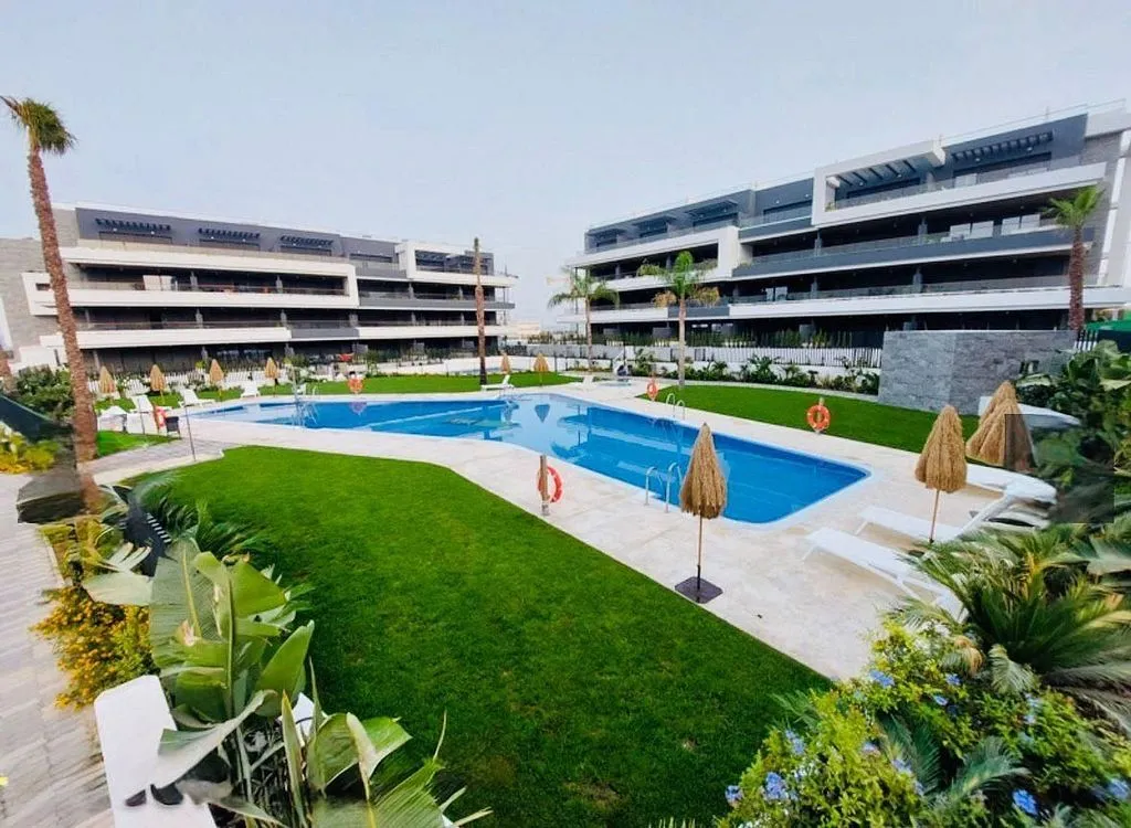 Piscine - Penthouse with Pool in Torrevieja