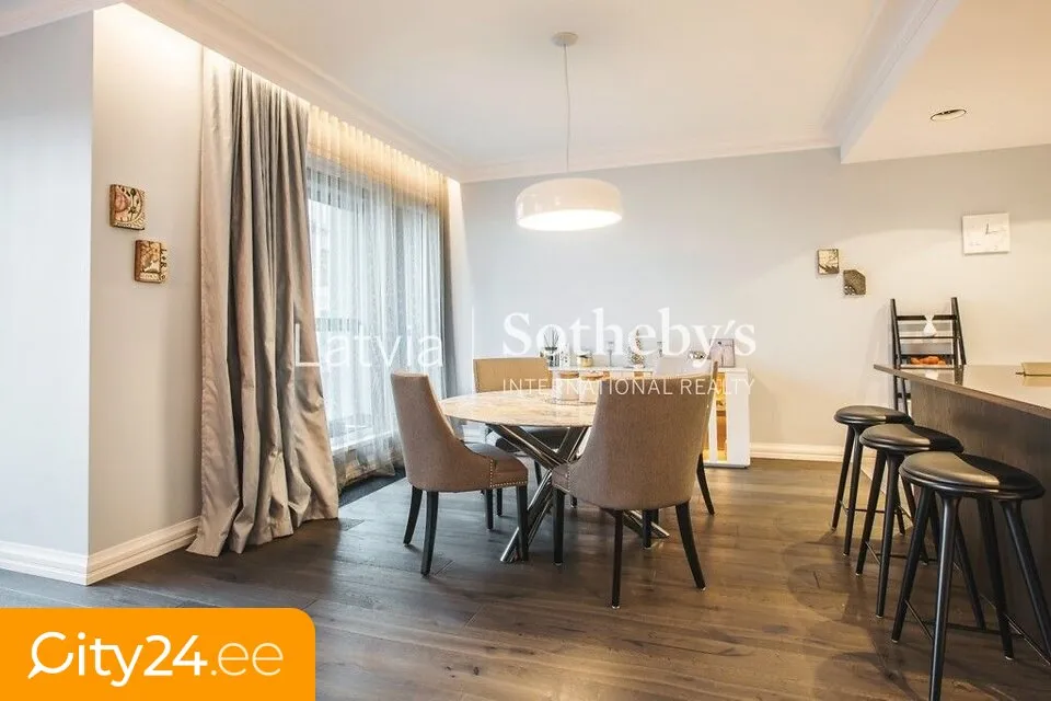 Sala da pranzo - Fully Furnished Flat with Balcony in Riga Centre