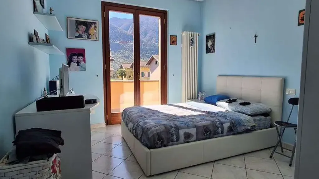 Chambres - Villa with Private Garden in Porlezza