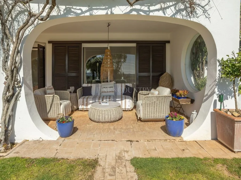Terrass - Luxury Villa with Olive Grove in Moncarapacho