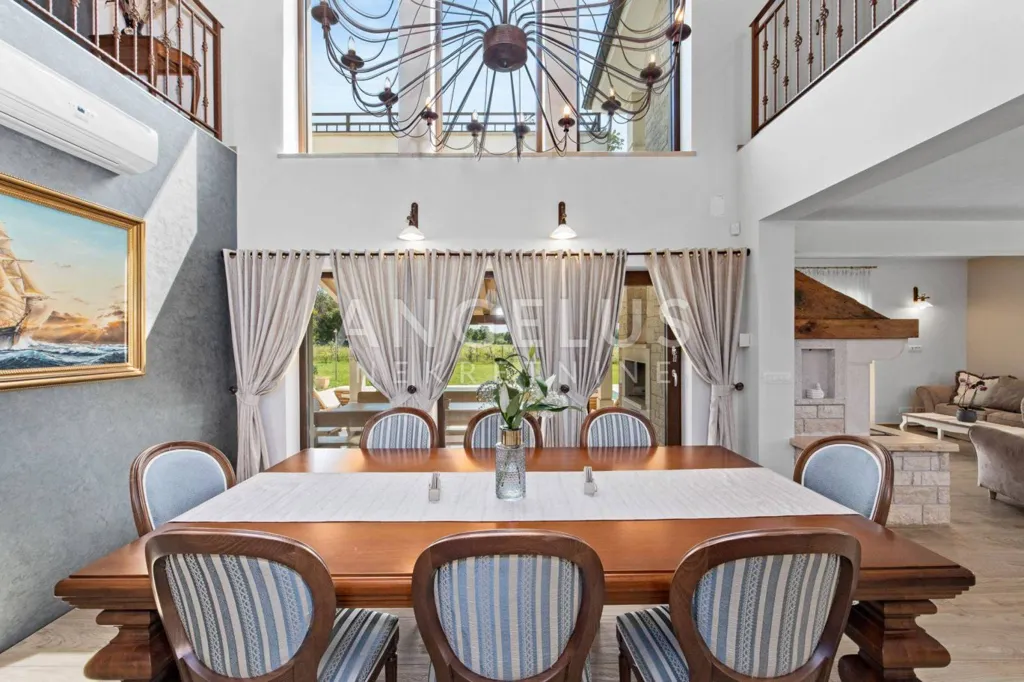 Sala da pranzo - Rustic Villa with Pool near Pula