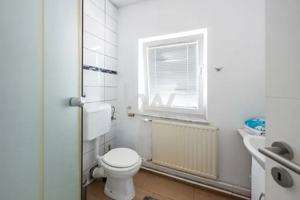 Bagni - Renovated Multi-Unit Building in Ljubljana