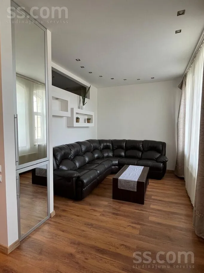 Elutuba - Compact Two-Bedroom Flat in Riga Centre