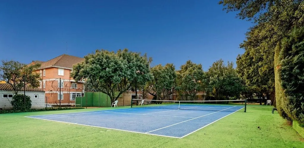 Jardin - Luxury Apartment with Pool in El Escorial