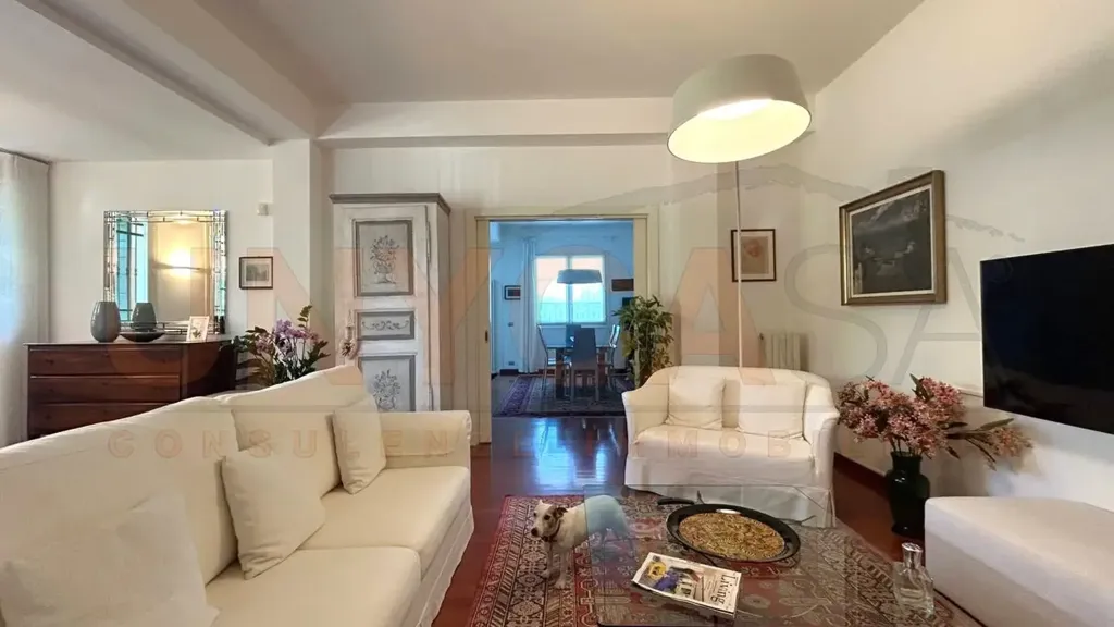 Living Room - Villa with Private Park in Padova