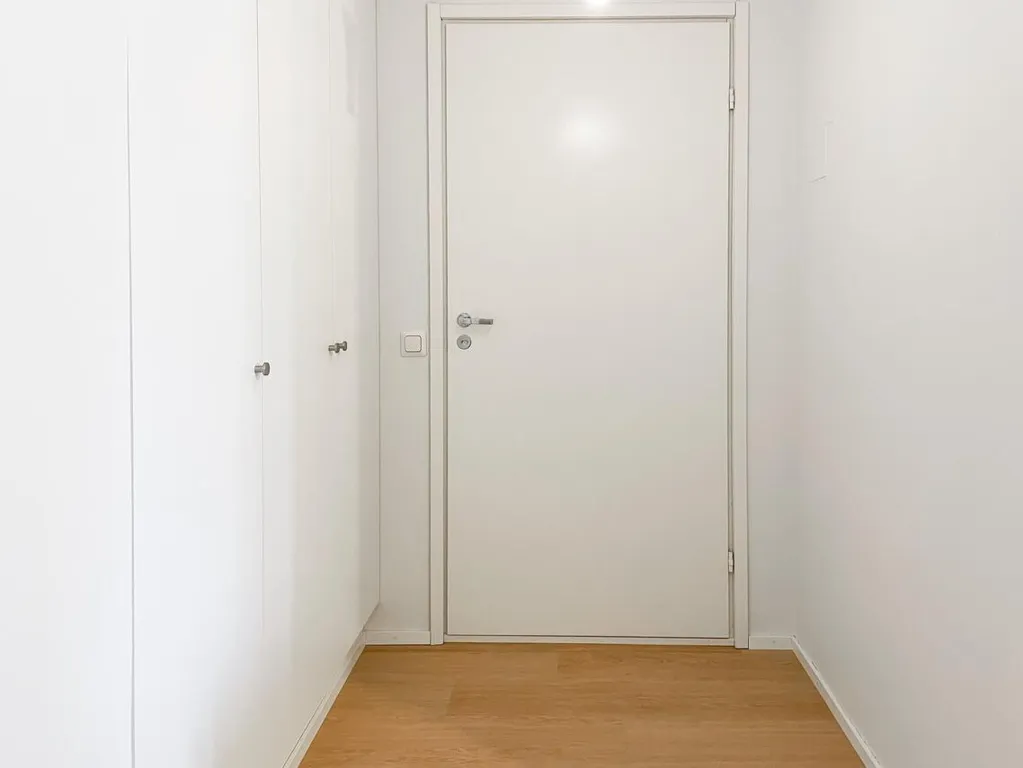 Rooms - Renovated Flat with Private Sauna in Sörnäinen