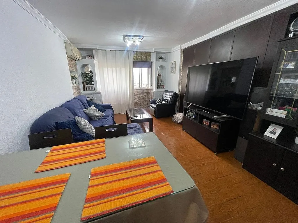 Elutuba - Luxury Flat with Pool in El Cónsul, Málaga