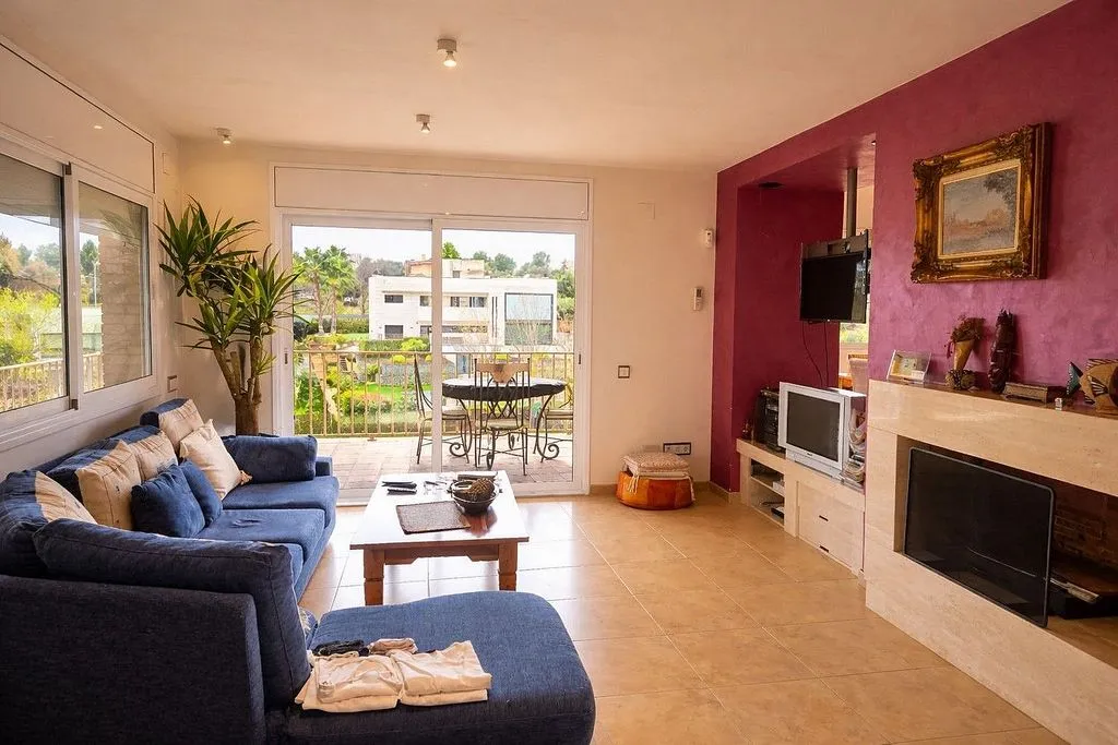 Séjour - Luxury Detached House with Wellness Features in Sabadell