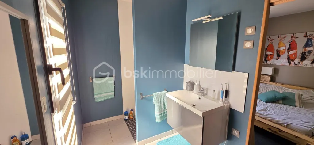 Salles de bain - Maison Contemporaine avec Jacuzzi au Calme à La Baule