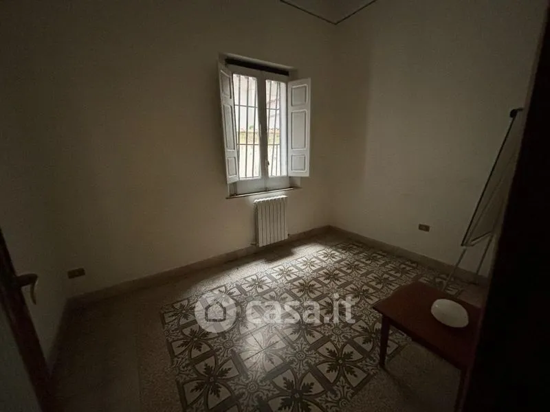 Pièces - Office Space in Central Cosenza