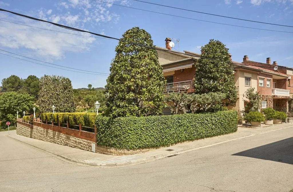 Extérieur - Chalet with Terraces in Monistrol de Montserrat